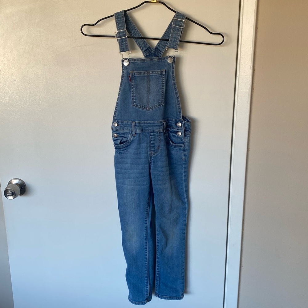 Levi’s overalls girls 6 barely used